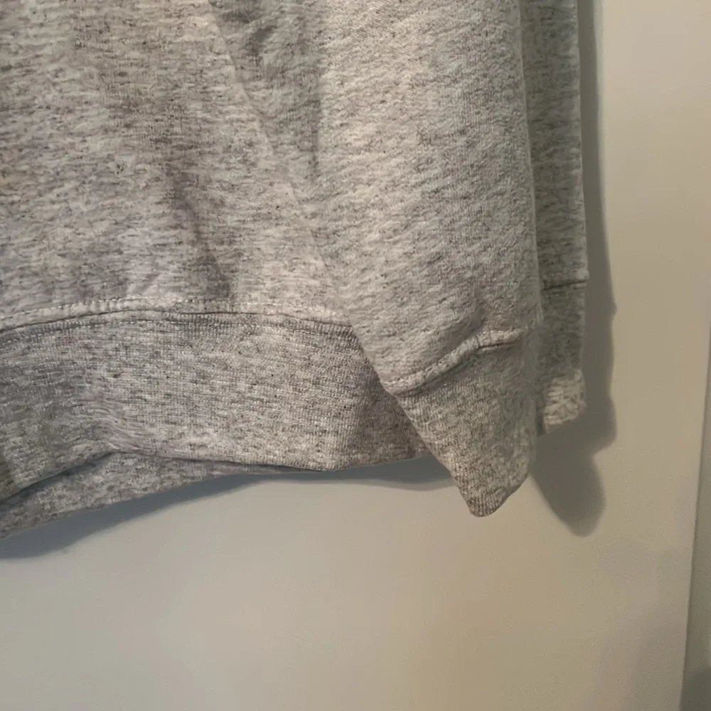 Altar’d State Greenwich Basketball Graphic Grey Sweatshirt Sz L/XL - Picture 4 of 9